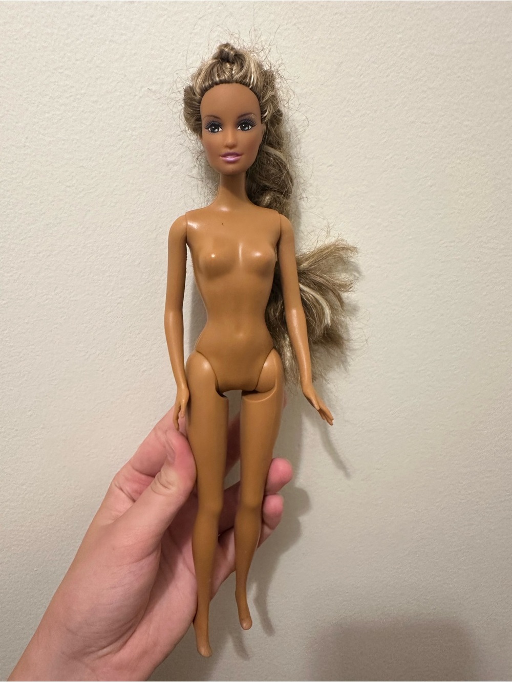 Barbie Magic of the Pegasus Rayla Cloud Queen 2005 Doll Mattel